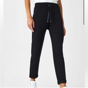 Spanx AirEssentials Tapered Pant